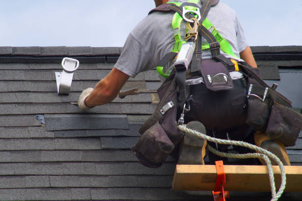 Quick and Trustworthy Emergency Roof Repair Services in Lady Lake, FL